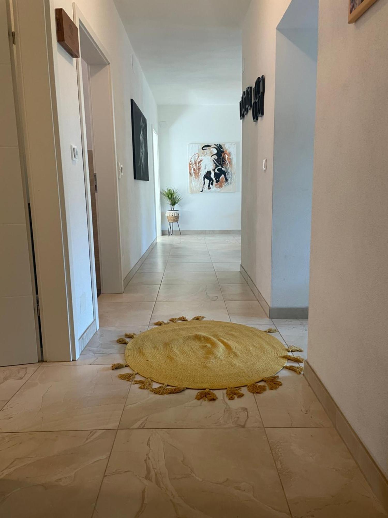 Moderne Wohnung Mit Stil Gross Gerungs Екстериор снимка